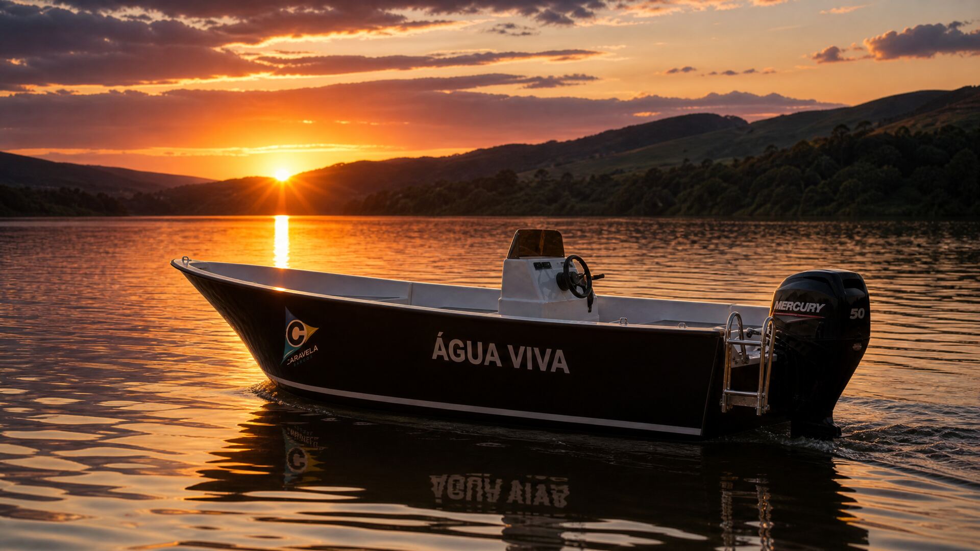 Barco Água Viva ancorado durante o pôr do sol na represa